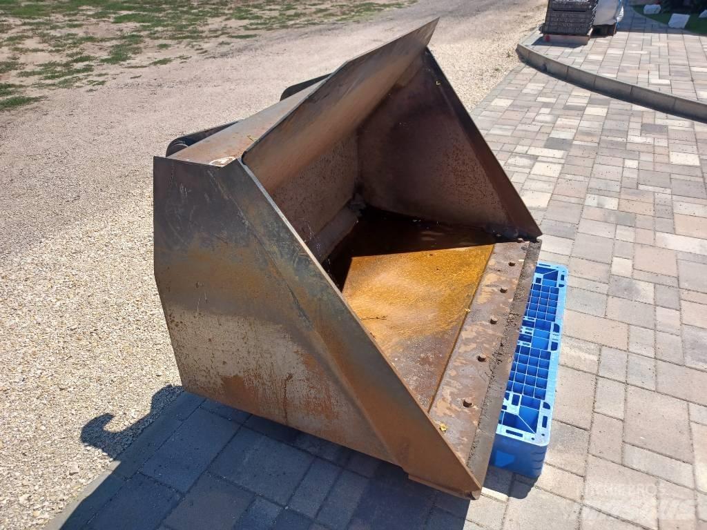  Rakodókanál Egyeb Други товарещи и копаещи и аксесоари
