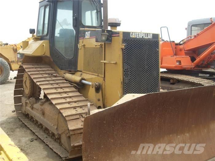 CAT D 6 M LGP Верижни булдозери

