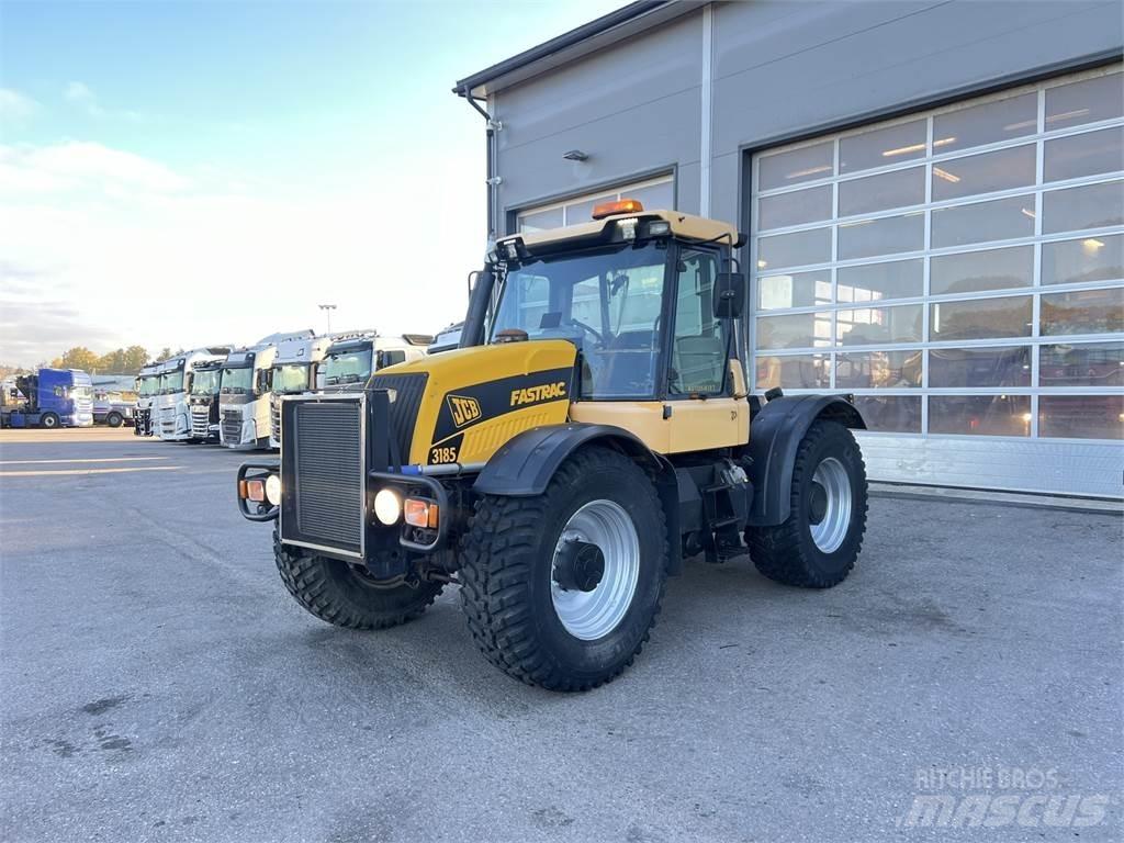 JCB 3185 Трактори