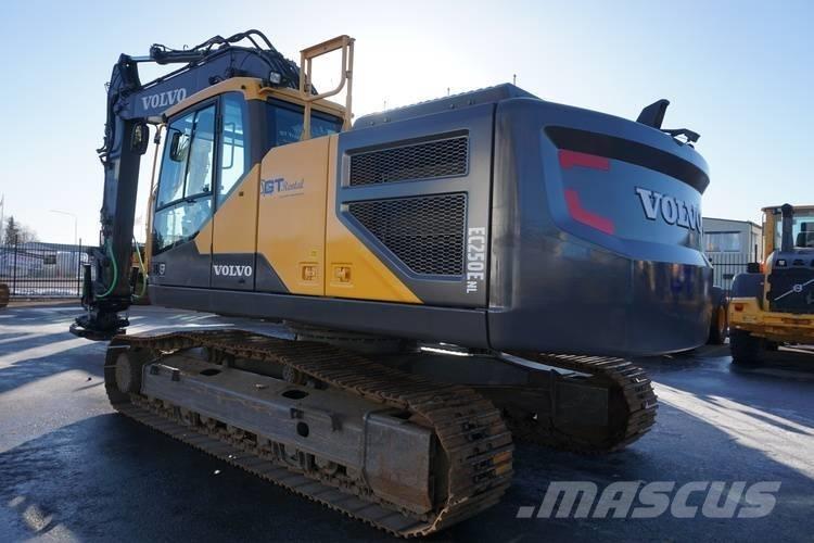 Volvo EC 250 E NL Верижен екскаватор