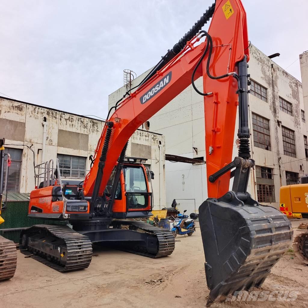 Doosan DX 300 Верижен екскаватор
