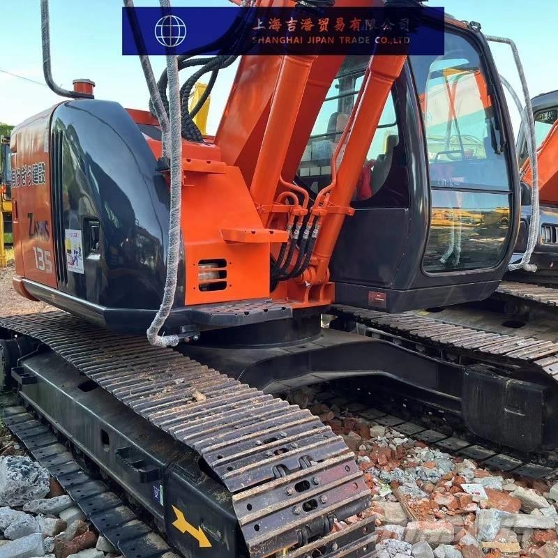 Hitachi ZX 135 Верижен екскаватор