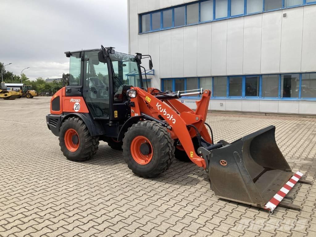 Kubota R 090 Мини товарачи
