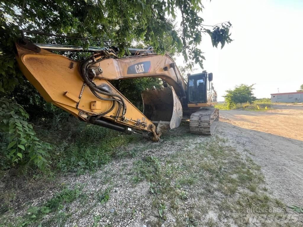 CAT 330 D Верижен екскаватор