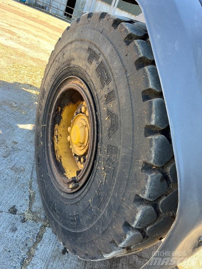 Volvo L 90 G Колесни товарачи