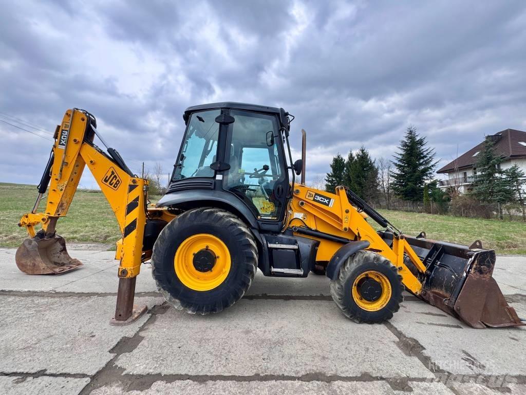 JCB 3 CX ECO Товарач със заден ексватор