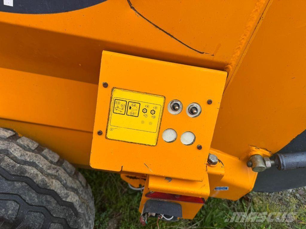 Lucas Castor+ 30R Резачки за бали, резачки и машини за отмотаване на бали