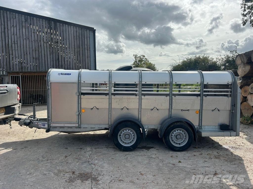 Ifor Williams TA 510 Ремаркета за превоз на животни