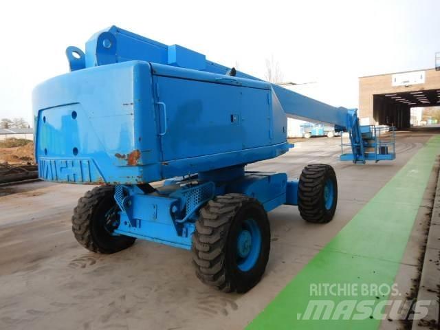 Aichi SP21AJ Телескопични повдигачи
