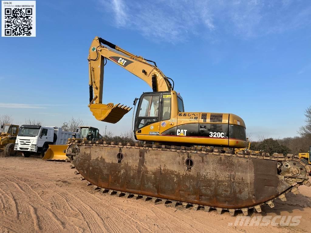 CAT 320 C L Багери амфибии