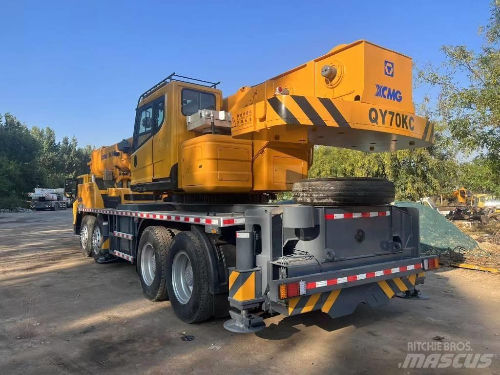 XCMG QY70KC Всъдеходни кранове