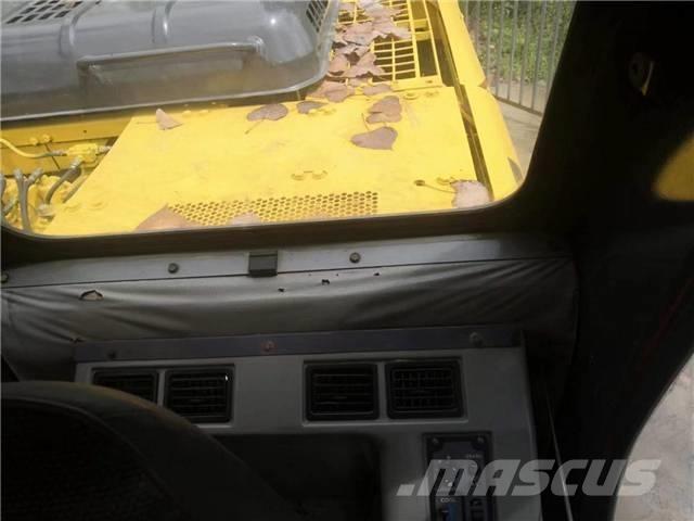 Komatsu pc200-6 Верижен екскаватор