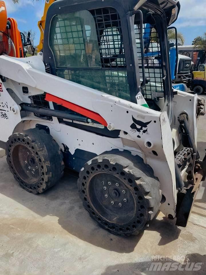 Bobcat S 550 Мини товарачи
