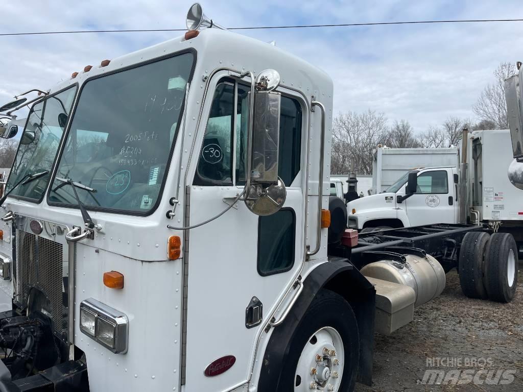 Peterbilt 320 Шаси кабини