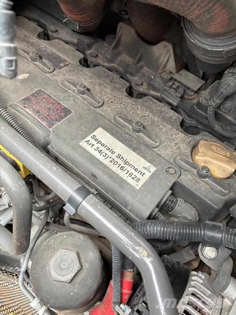 Fendt Vario 828 Трактори