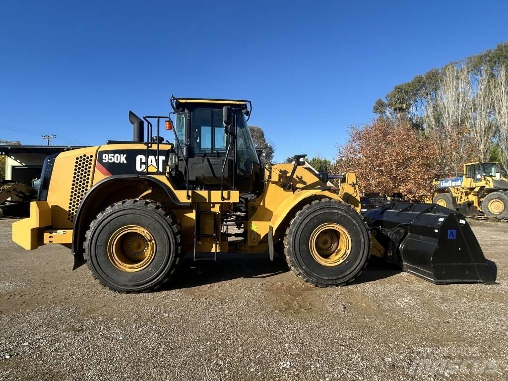 CAT 950 K Колесни товарачи