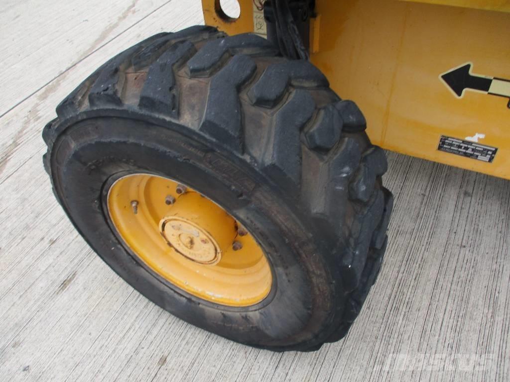 JLG 600 SJ (254) Телескопични повдигачи
