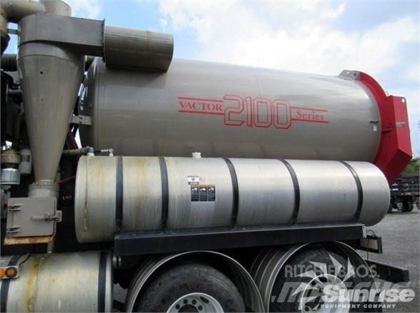 Vactor 2100 Резервоари
