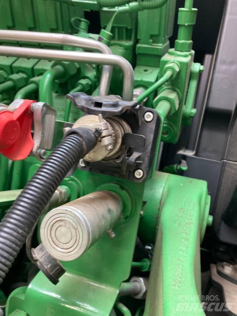 John Deere V416R Сламопреси за кръгли бали
