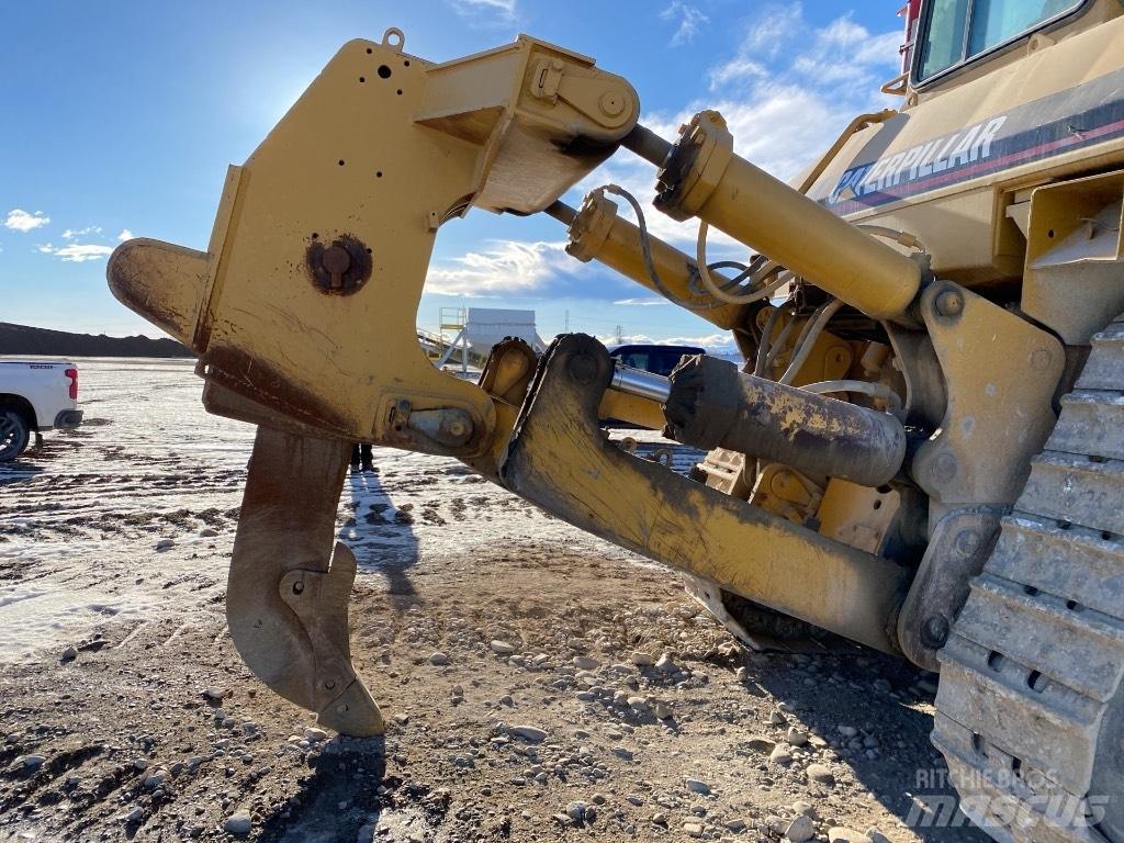 CAT D9L Верижни булдозери
