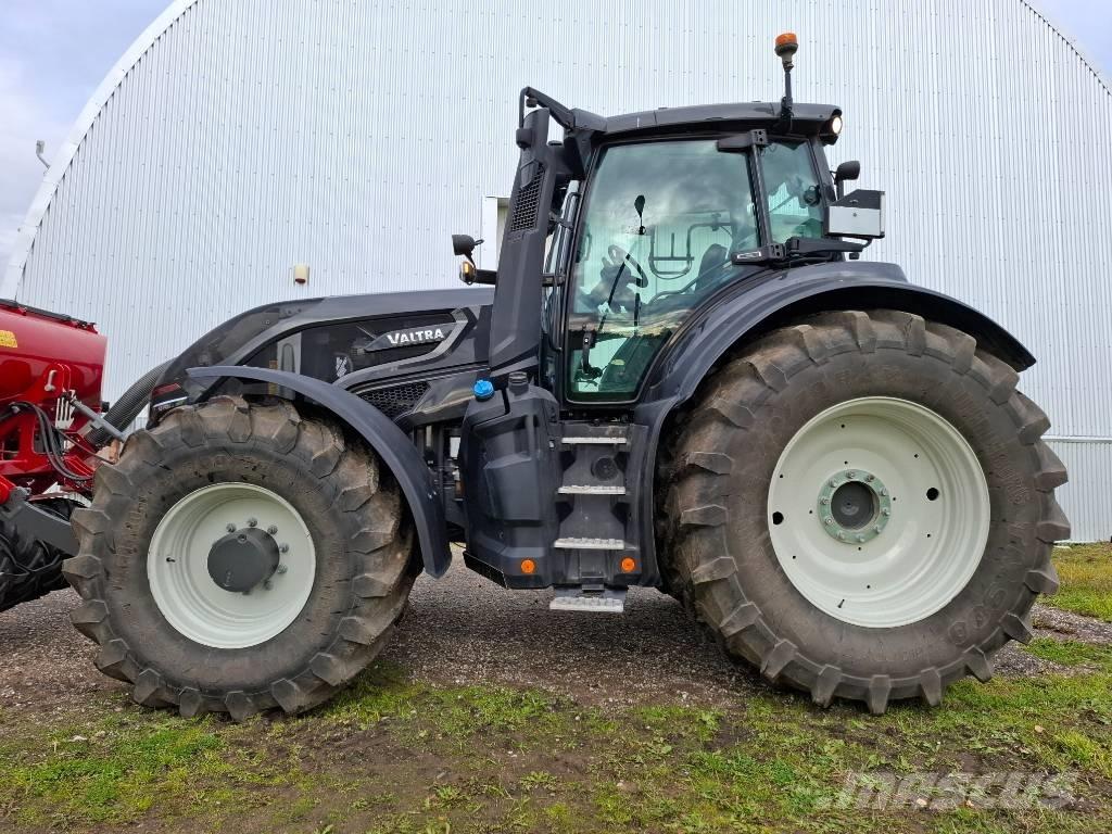 Valtra Q 305 Трактори