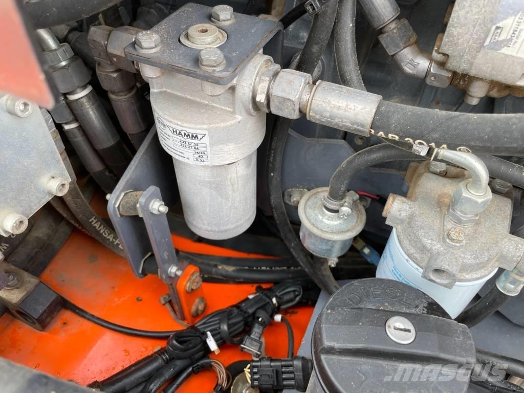 Hamm HD 12 VV Двойни барабанни ролки
