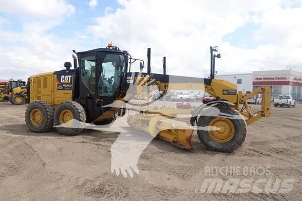 CAT 12M3 Грейдери