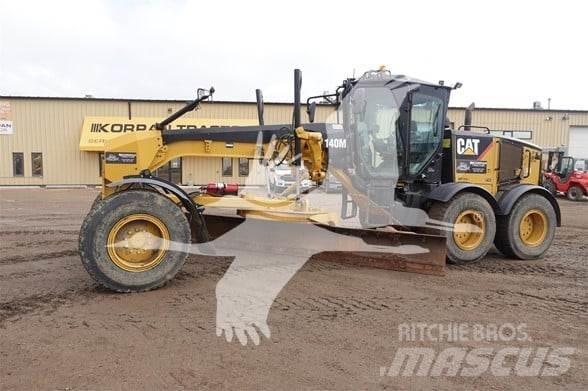 CAT 140M Грейдери