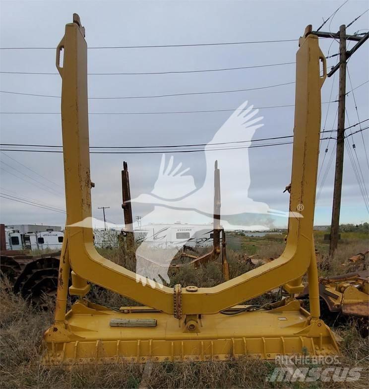 CAT 3852628 Остриета