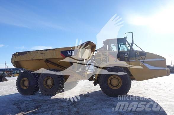 CAT 740 Дъмпери/моторни превозни средства
