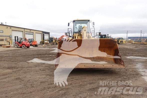 CAT 966H Колесни товарачи