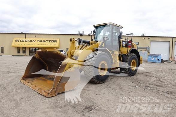 CAT 966M XE Колесни товарачи