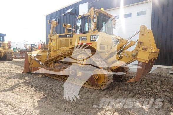 CAT D7R2 XR Верижни булдозери
