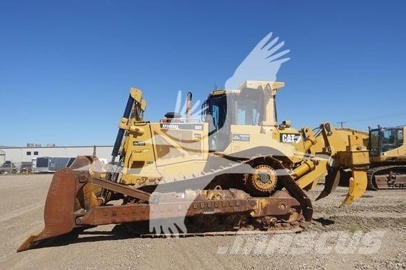 CAT D8T Верижни булдозери
