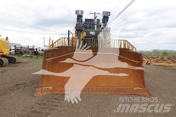 CAT D9 Верижни булдозери
