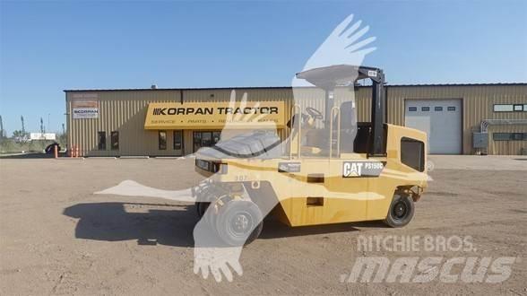 CAT PS-150C Пневматични гумени  ролки
