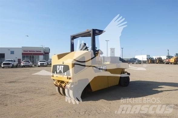 CAT PS-150C Пневматични гумени  ролки
