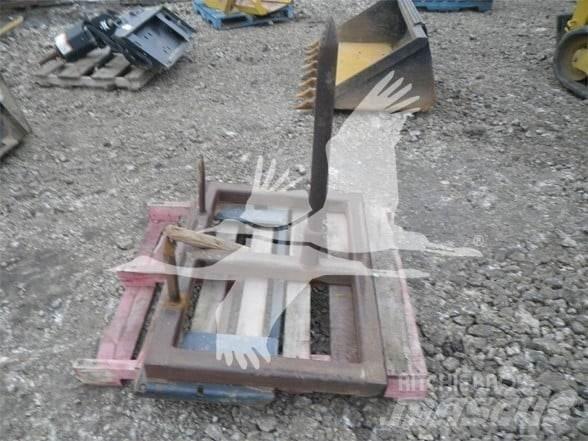 John Deere  Вилки