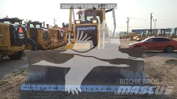 Komatsu D65PX Верижни булдозери
