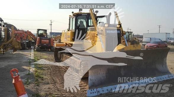Komatsu D65PX Верижни булдозери
