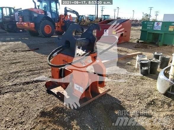 NPK C8C Теглени вибрационни валяци
