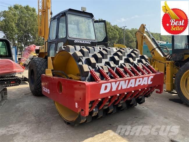 Dynapac CA 301 D Еднобарабанни ролки
