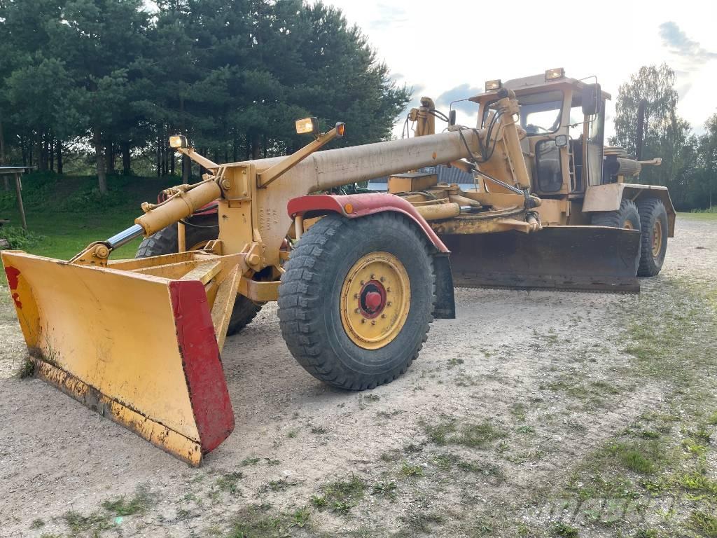 Lokomo AH 172 Грейдери