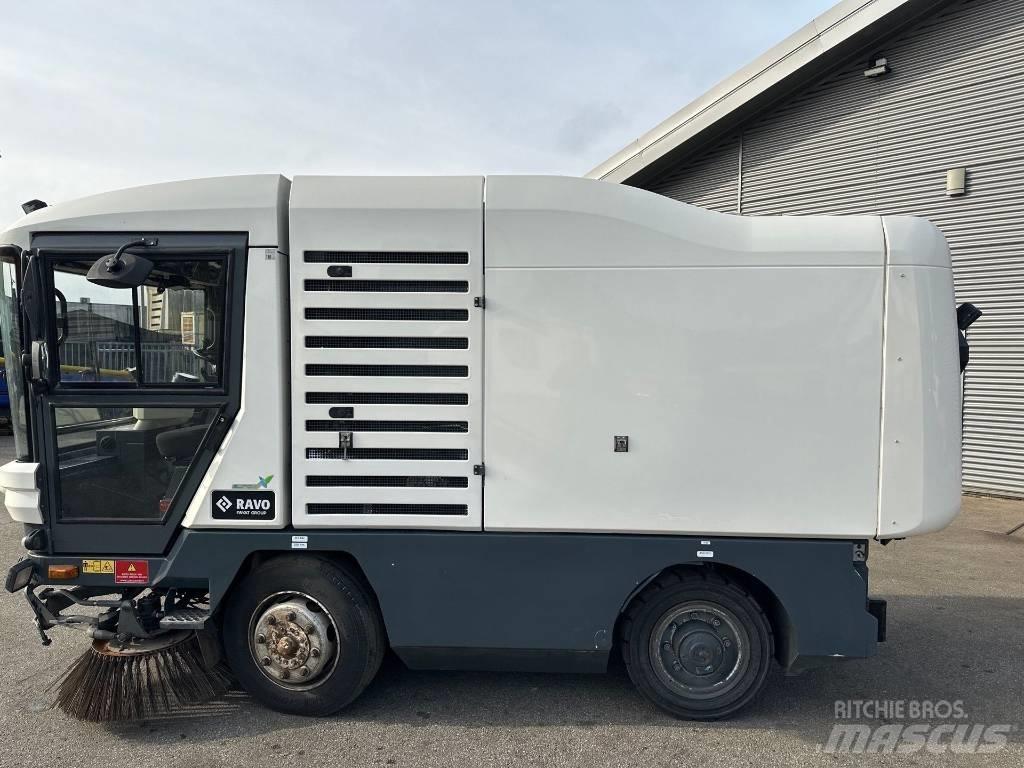 Ravo 540CD Автоматични метачки с четки