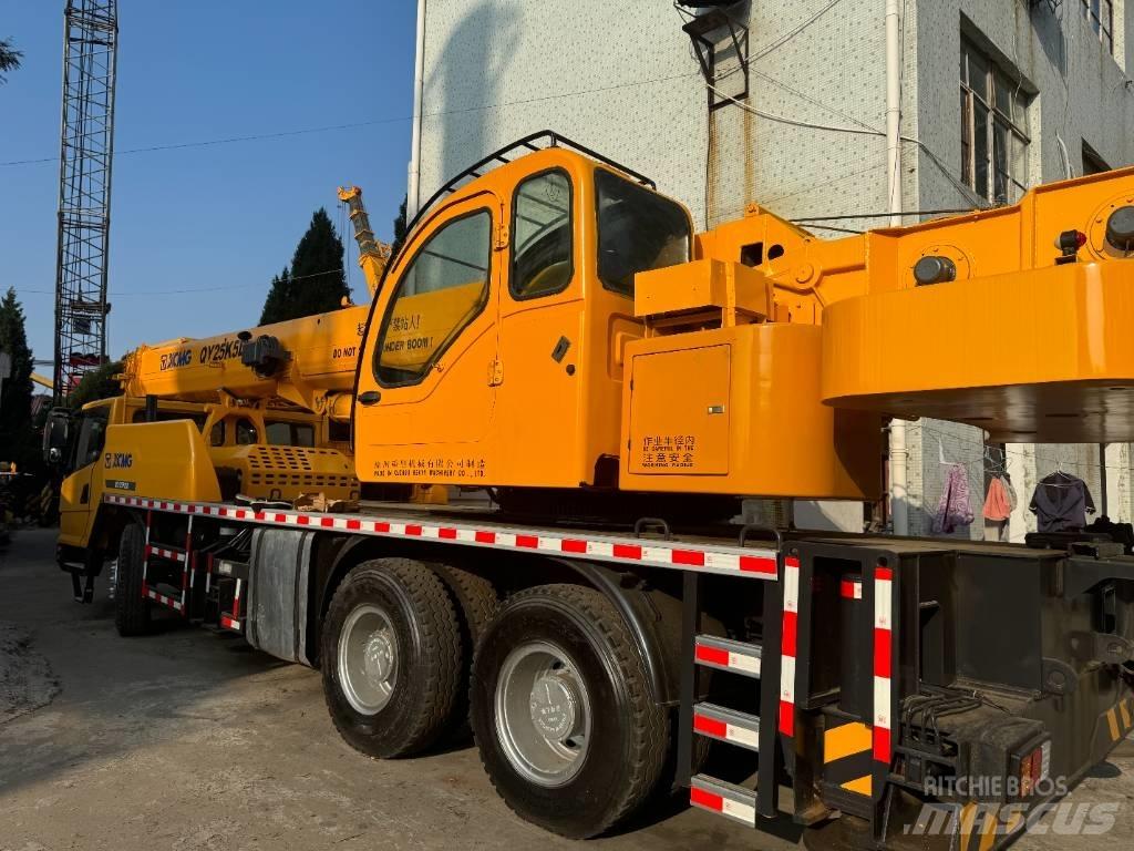 XCMG QY 25 K Всъдеходни кранове