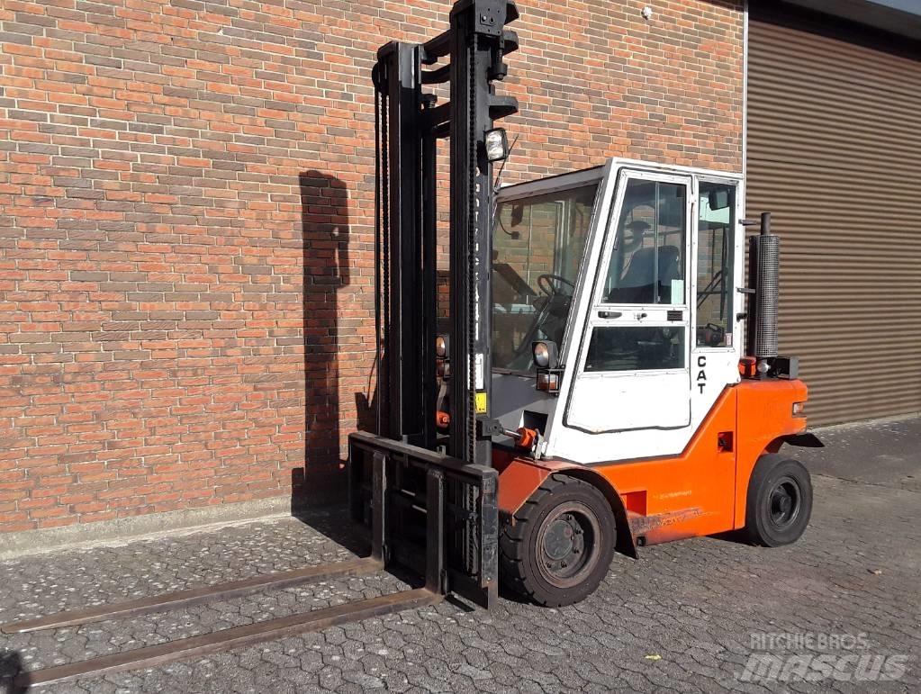 Dantruck 3508 Дизелови камиони