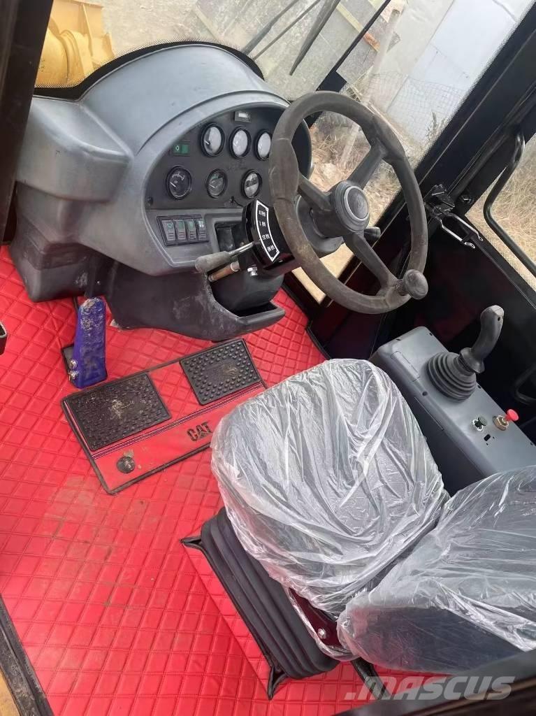 CAT 950 H Колесни товарачи