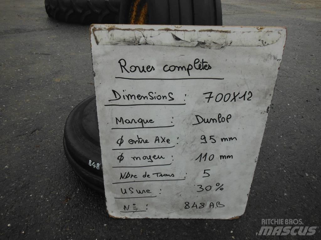 Dunlop 7.00X12 Колелета/Гуми