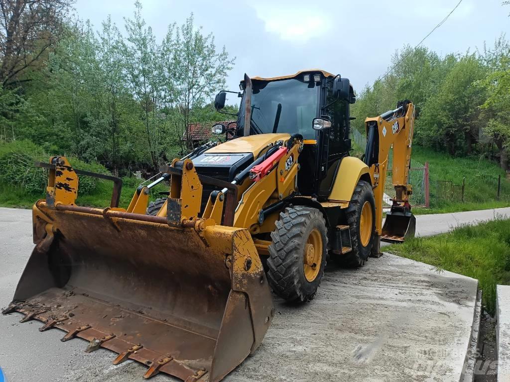 CAT 432 Товарач със заден ексватор