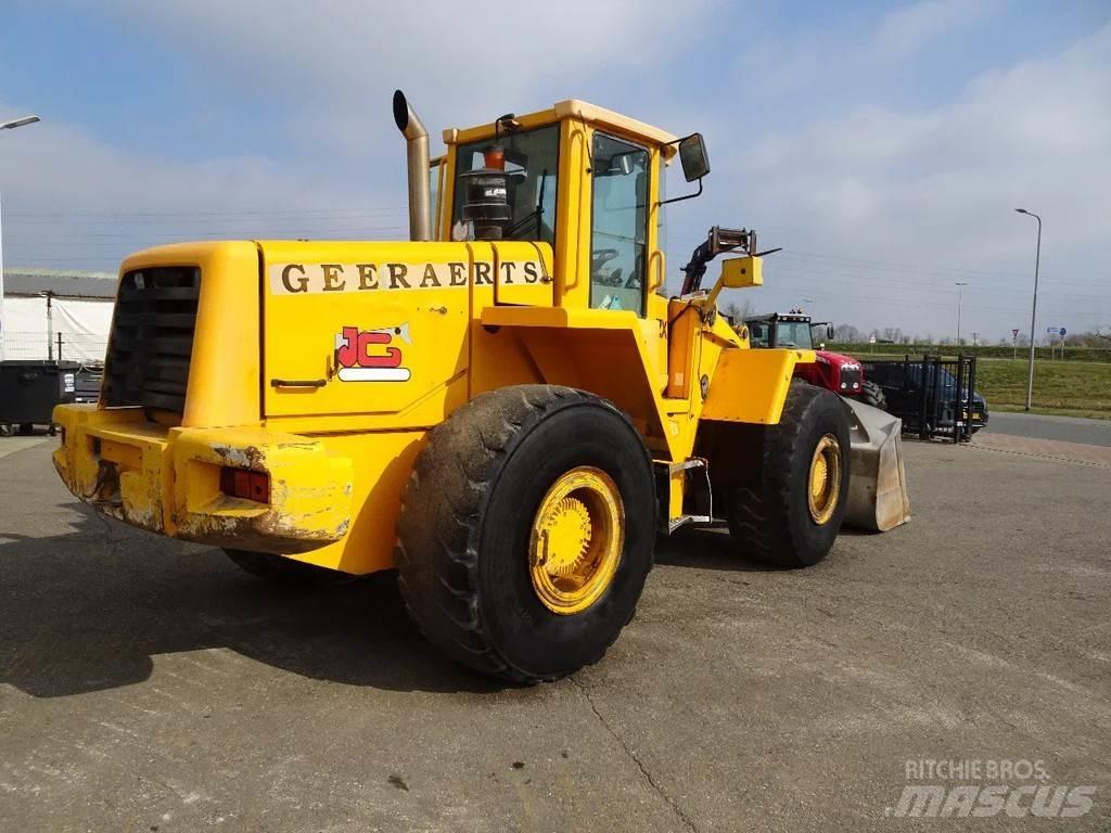 JCB 456ZX Колесни товарачи